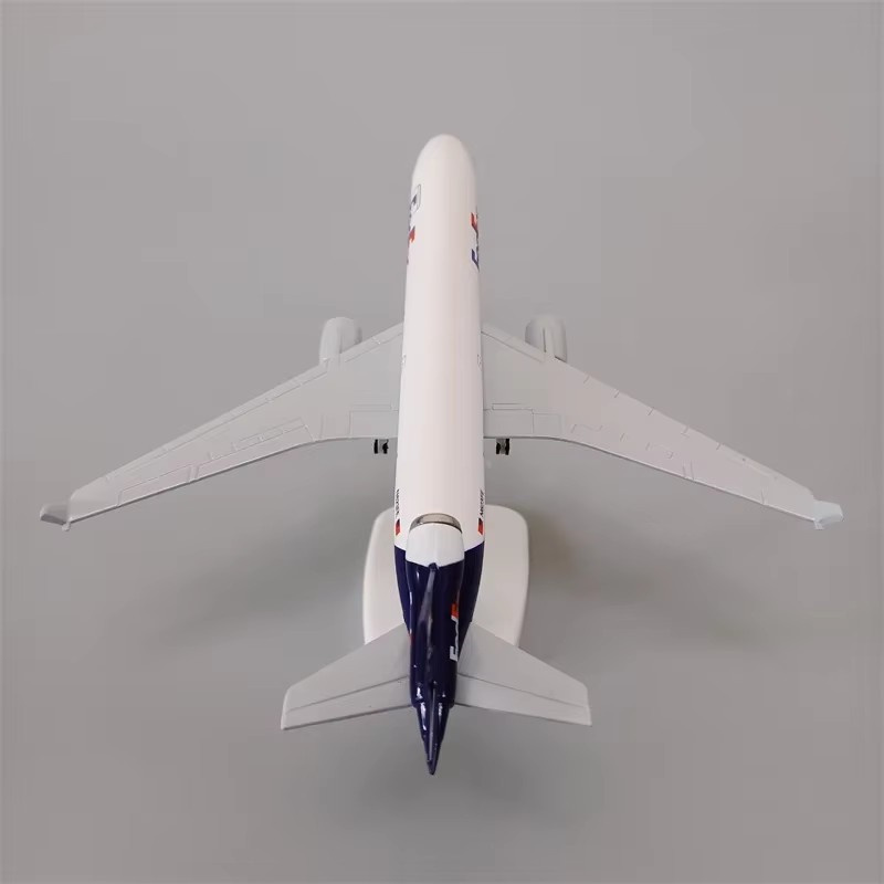 Airplane Model 20cm Air Fedex  - Model Kit Instructions recension och pris