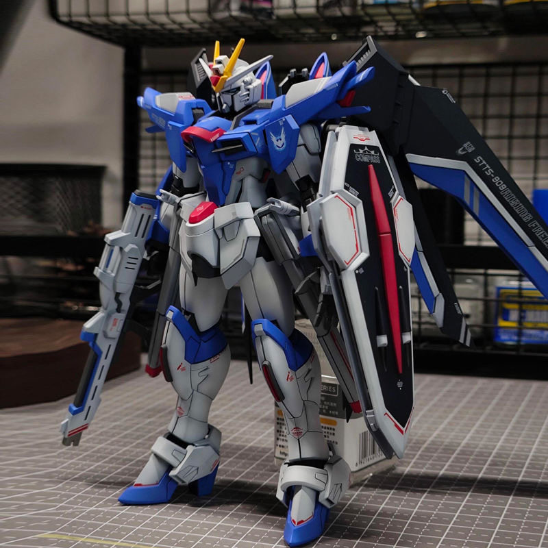 1/144 HG Scale Mecha Plastic M - Model Kit Mecha Girl recension och pris
