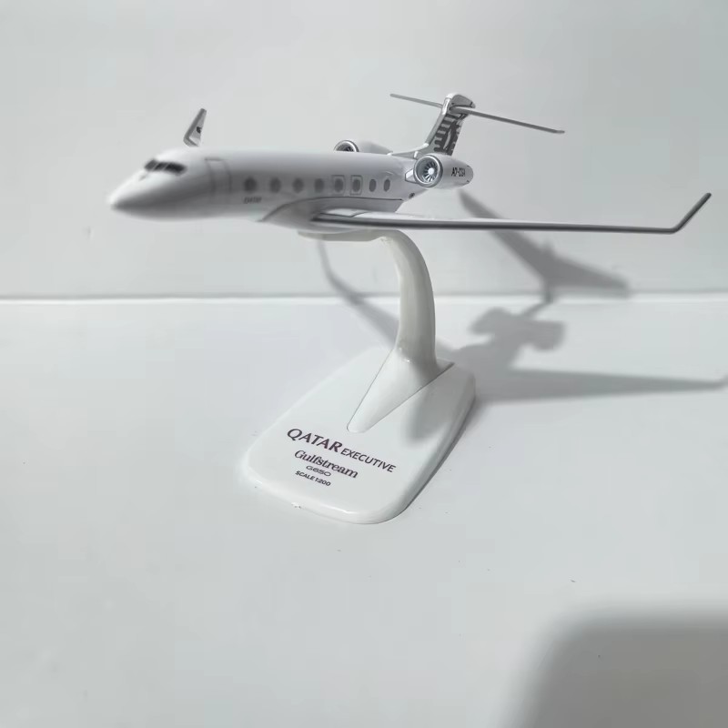 1/200 Scale Qatar Airways Gulf - Model Kit Airplane recension och pris