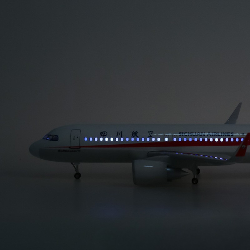 47cm Large Scale Sichuan A320  - Model Kit Airplane recension och pris